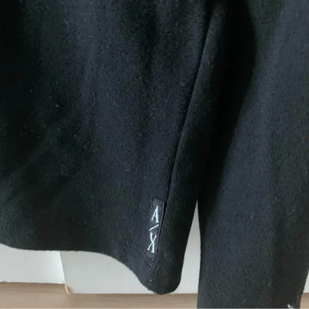 A/X Long Sleeve V neck - Picture 5 of 5